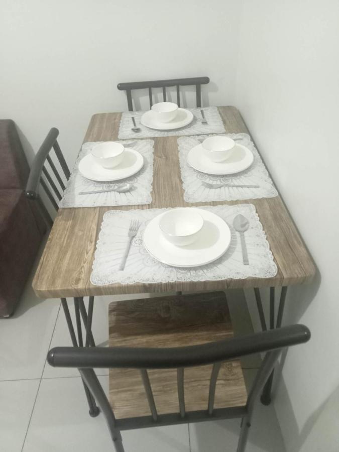 Makati Jazz Mall Bel Air Aparthotel Манила Екстериор снимка