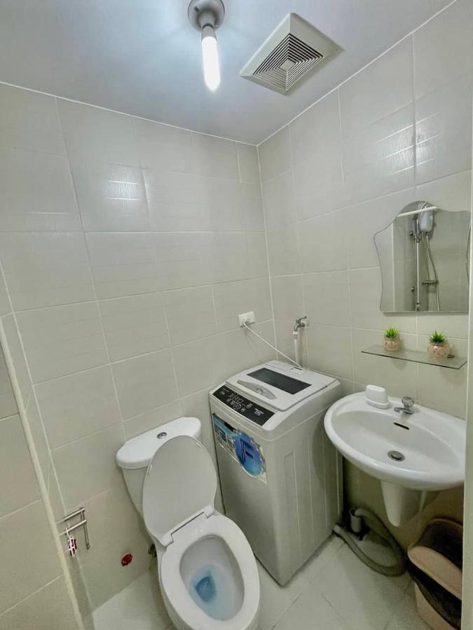 Makati Jazz Mall Bel Air Aparthotel Манила Екстериор снимка