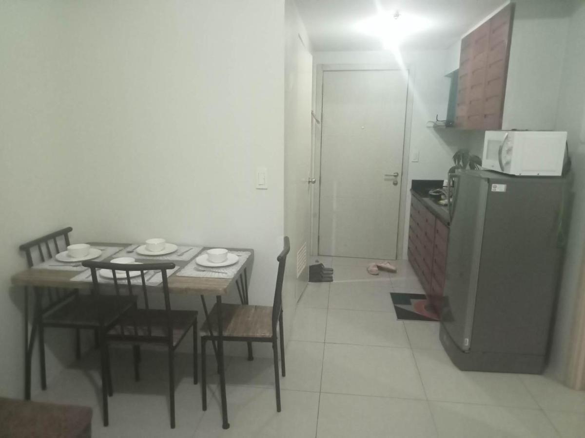 Makati Jazz Mall Bel Air Aparthotel Манила Екстериор снимка